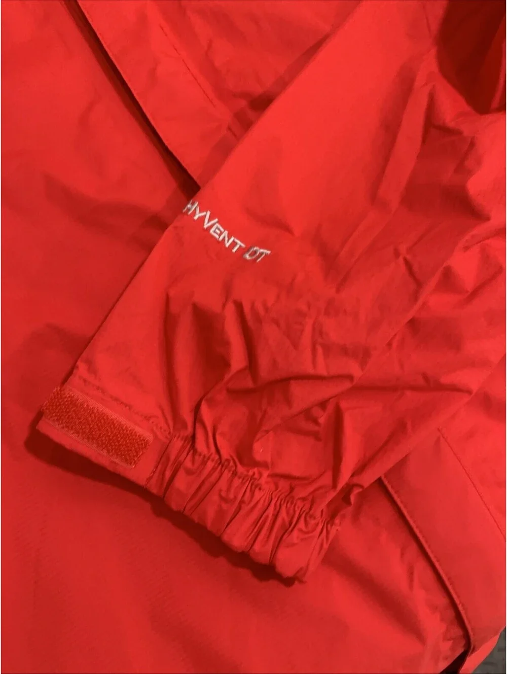 FALL/WINTER The North Face Men's Red Solid Windbreaker Jacket Size L